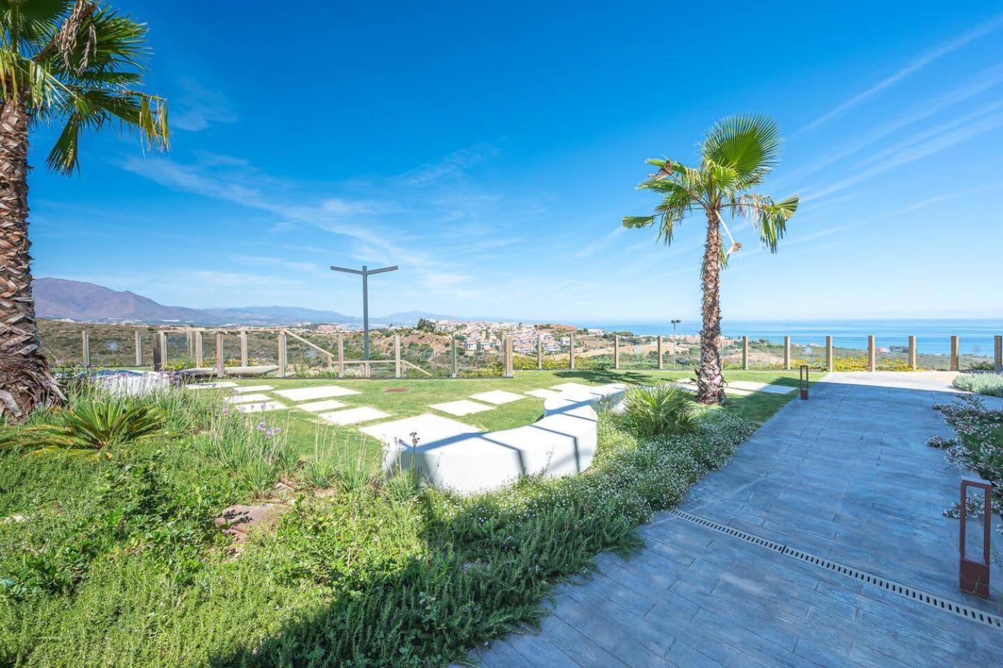 Apartament Atico Familiar Vistas Al Mar Manilva Zewnętrze zdjęcie